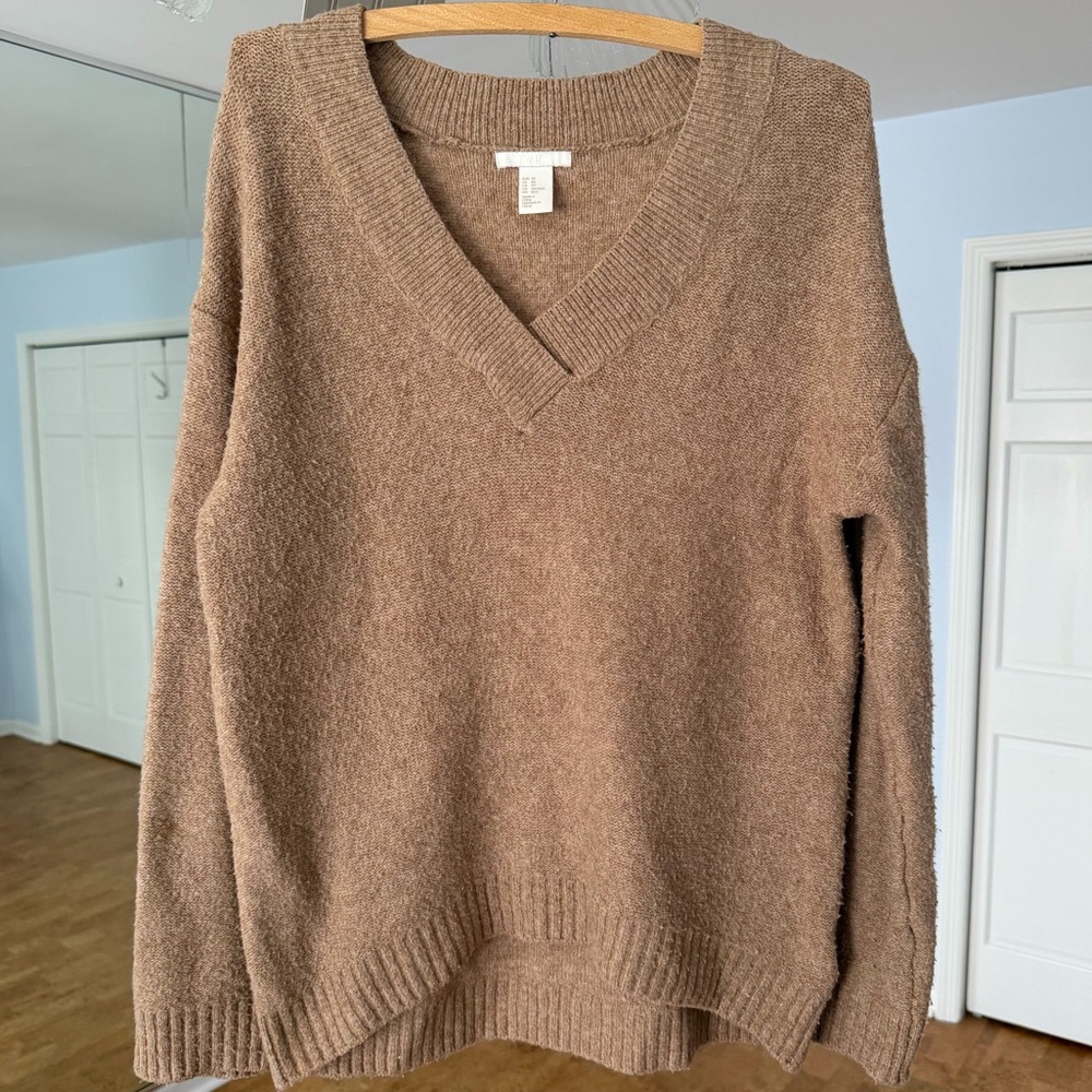 H&M Cozy V Neck Sweater in Tan